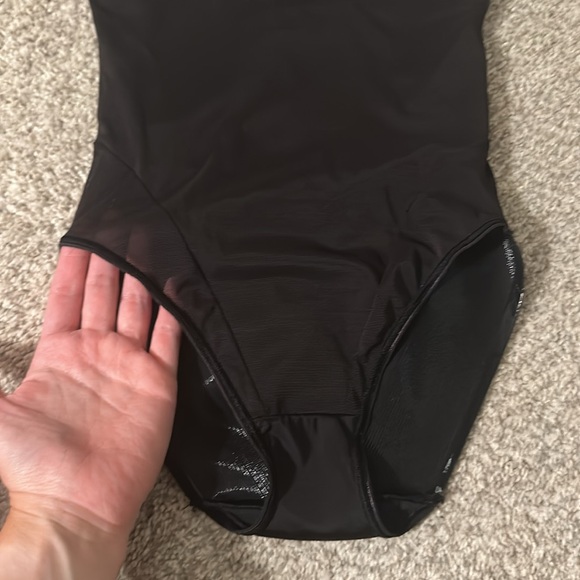 TC Fine Shapewear Sheer High-Waist Briefs Medium - Picture 2 of 6